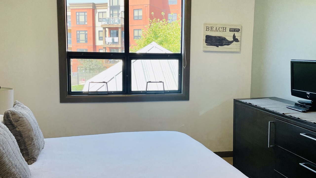 Photo of Bedroom in South Pandosy