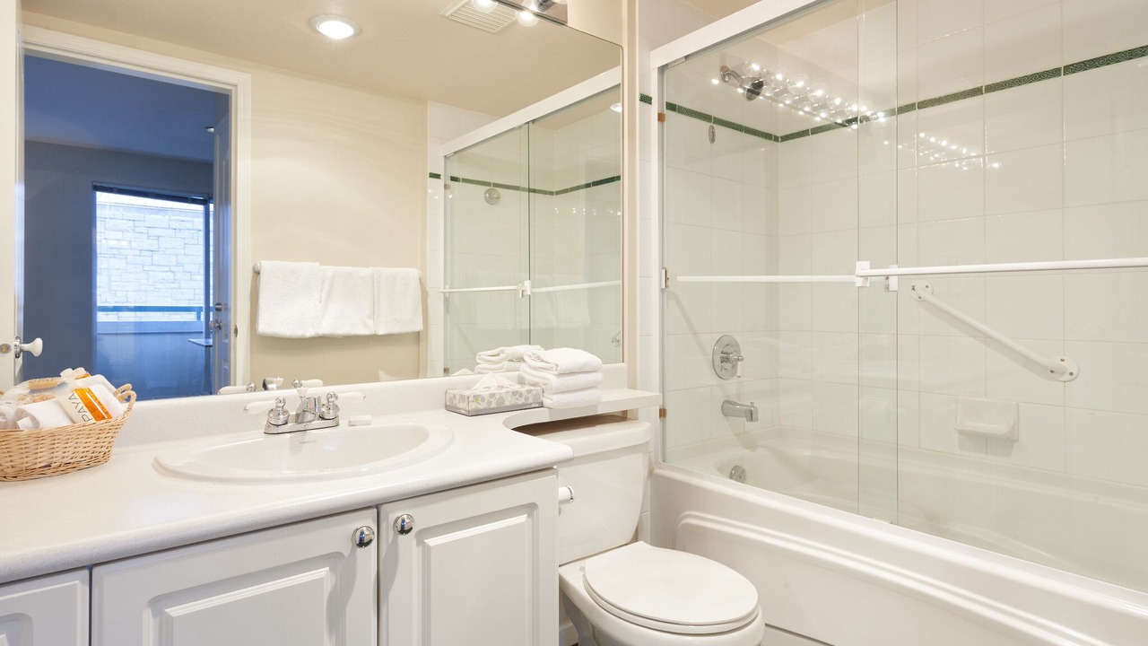Photo of Bathroom in Village North