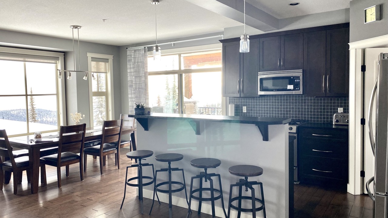 Photo of Kitchen in Silver Star Mountain