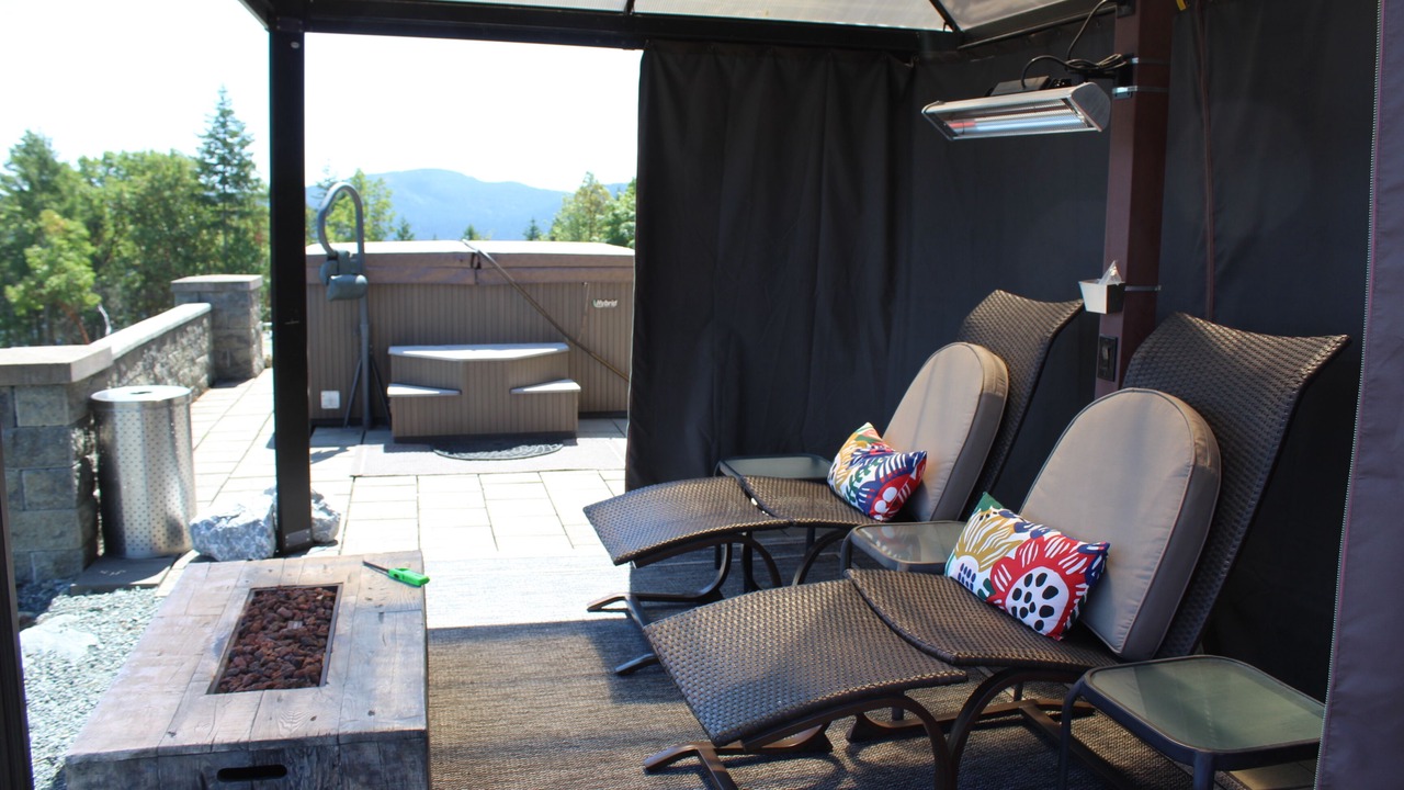 Photo of Patio Balcony in Bamberton