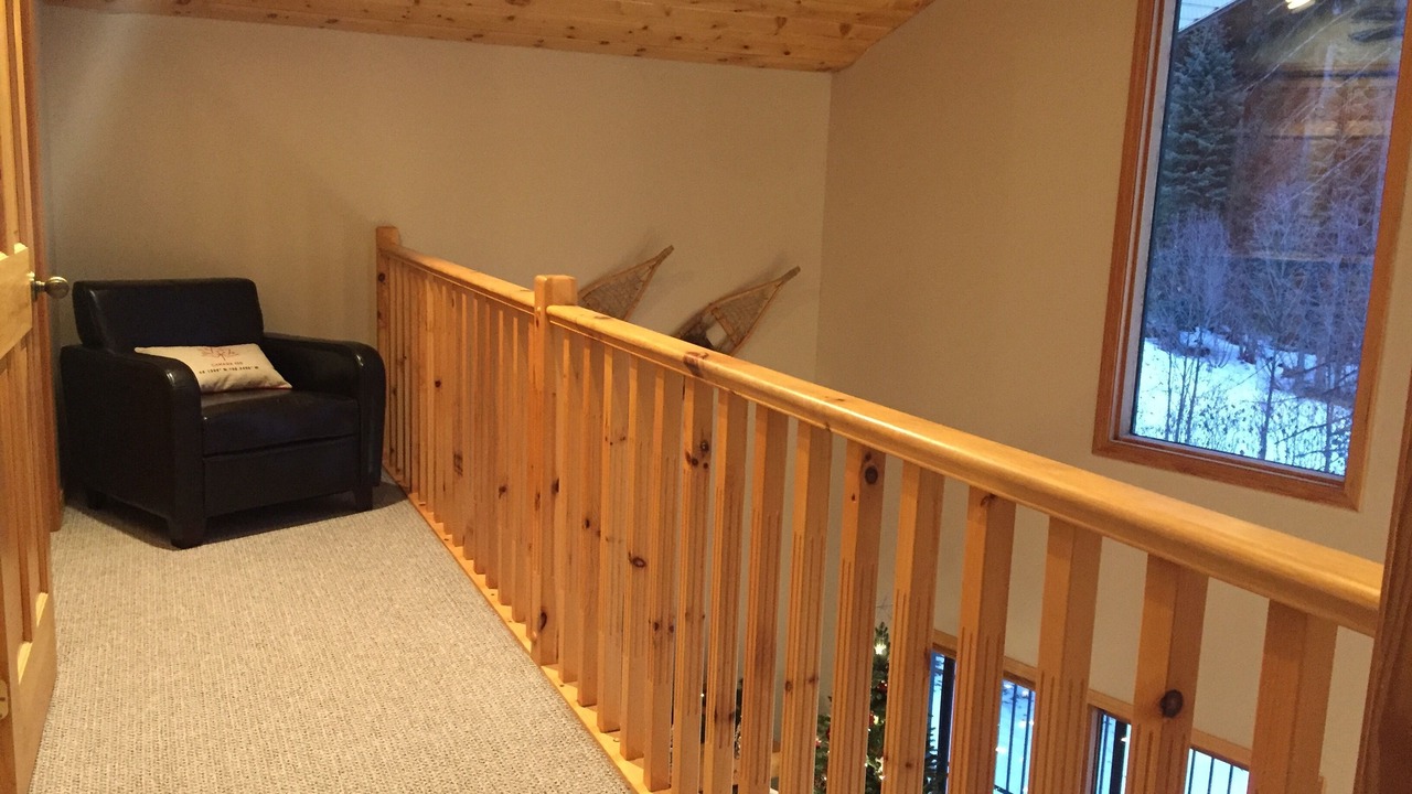 Photo of Bedroom in Sunburst Estates