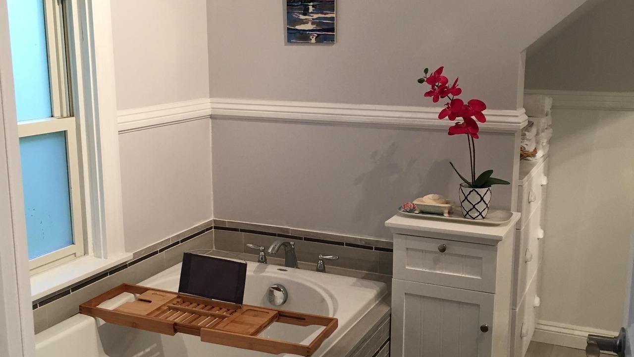 Photo of Bathroom in Fox Point