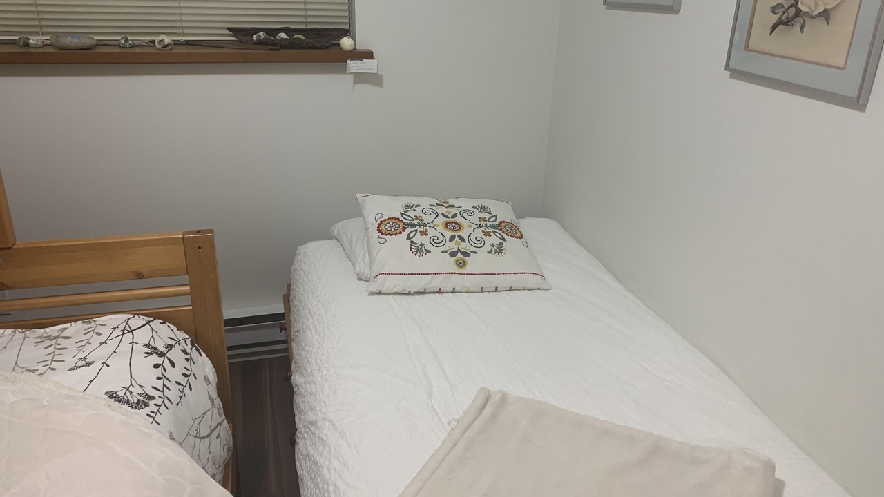Photo of Bedroom in Campbell River
