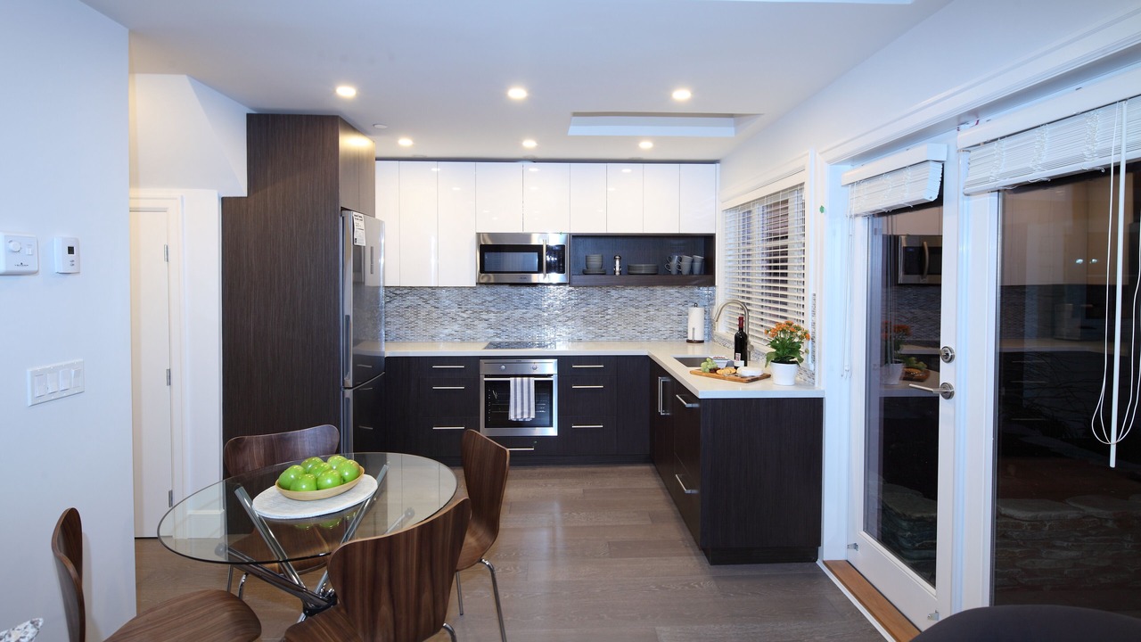Photo of Kitchen in Riley Park-Little Mountain
