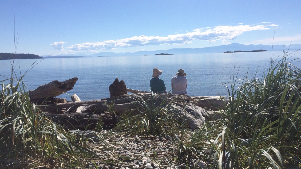 Photo of Others in Galiano