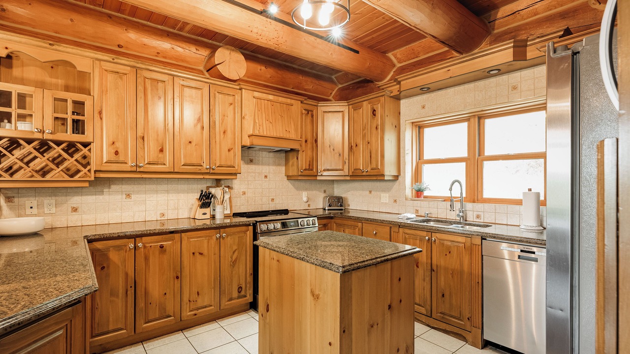 Photo of Kitchen in Fiddler Lake Resort