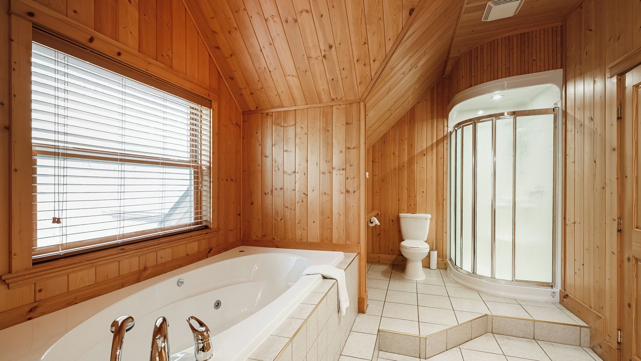 Photo of Bathroom in Fiddler Lake Resort