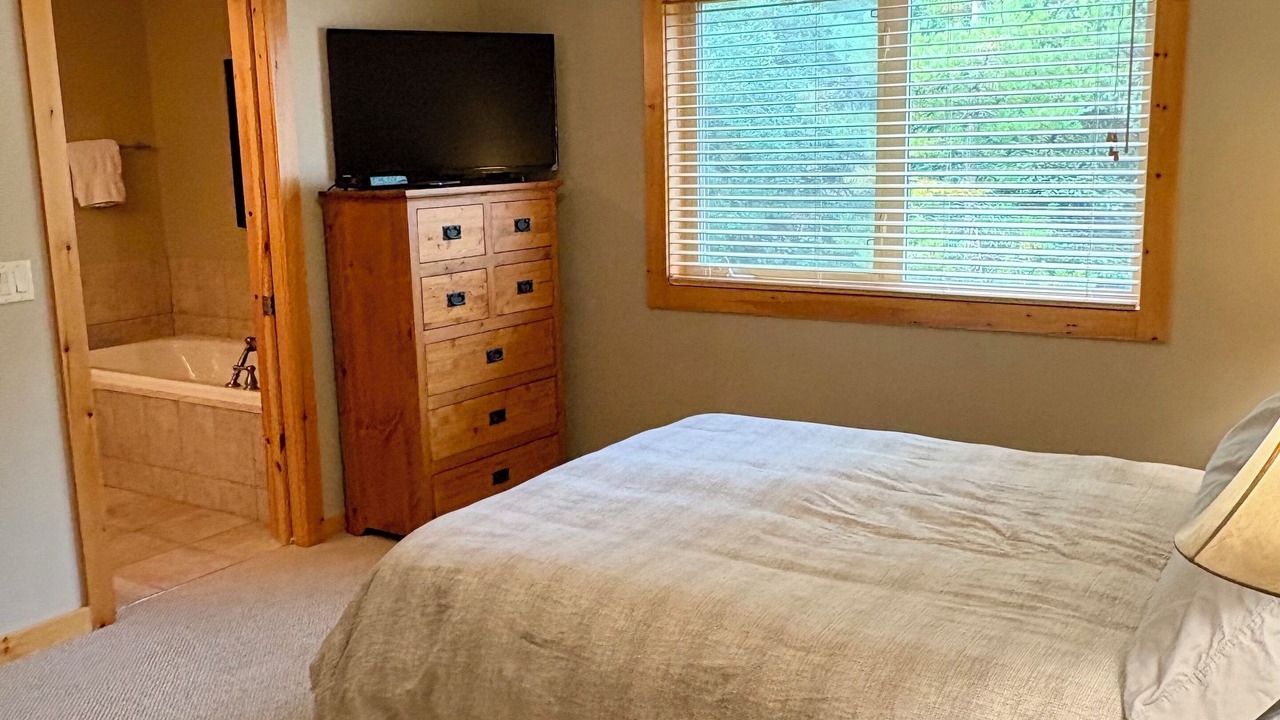 Photo of Bedroom in East Kootenay