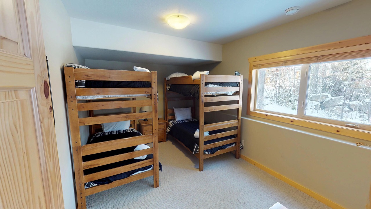 Photo of Bedroom in East Kootenay
