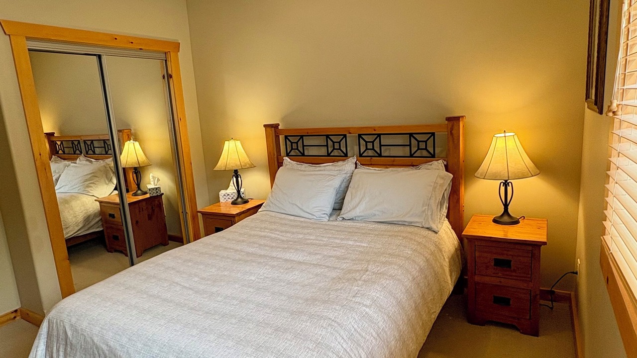 Photo of Bedroom in East Kootenay