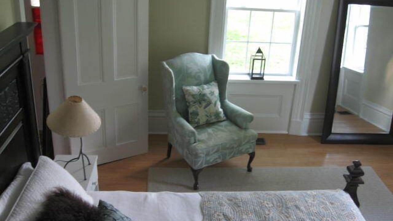 Photo of Bedroom in Fairview