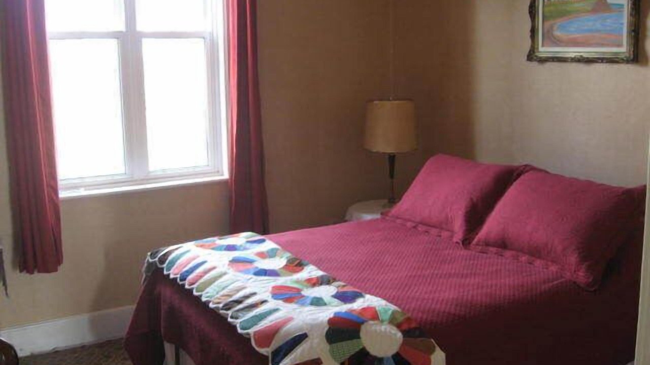 Photo of Bedroom in Fairview