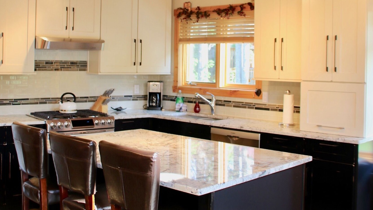 Photo of Kitchen in Golden