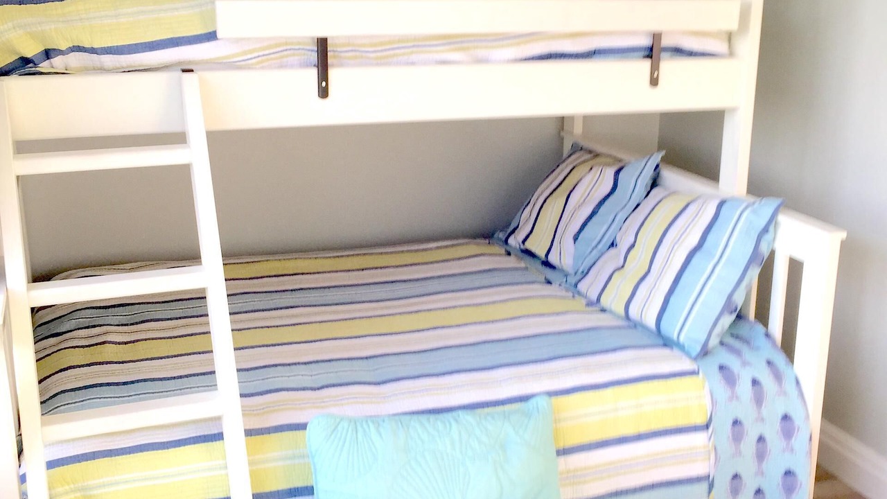 Photo of Bedroom in Darnley