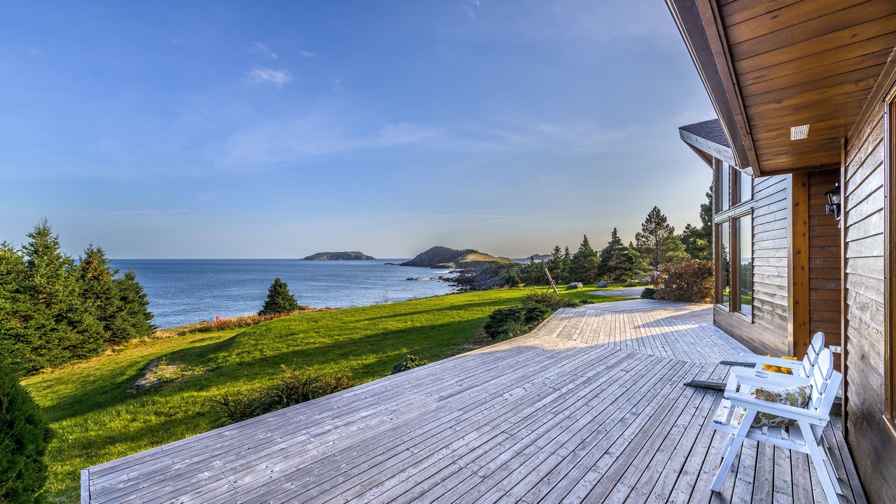 Photo of Patio Balcony in Tors Cove