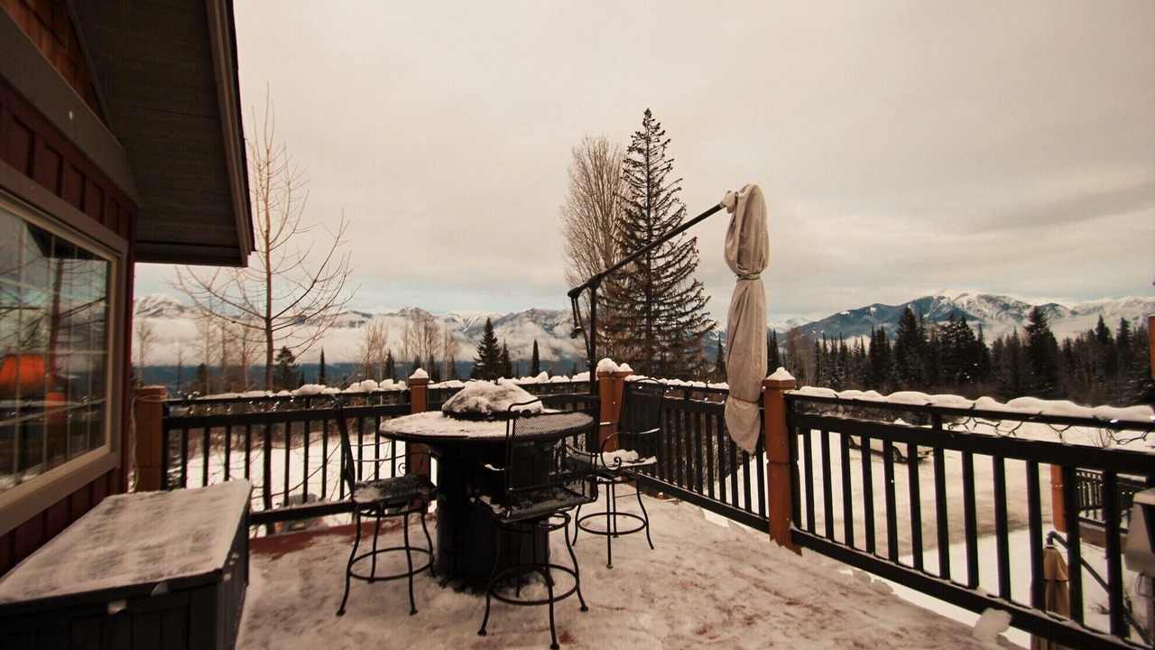 Photo of Outdoor in Golden