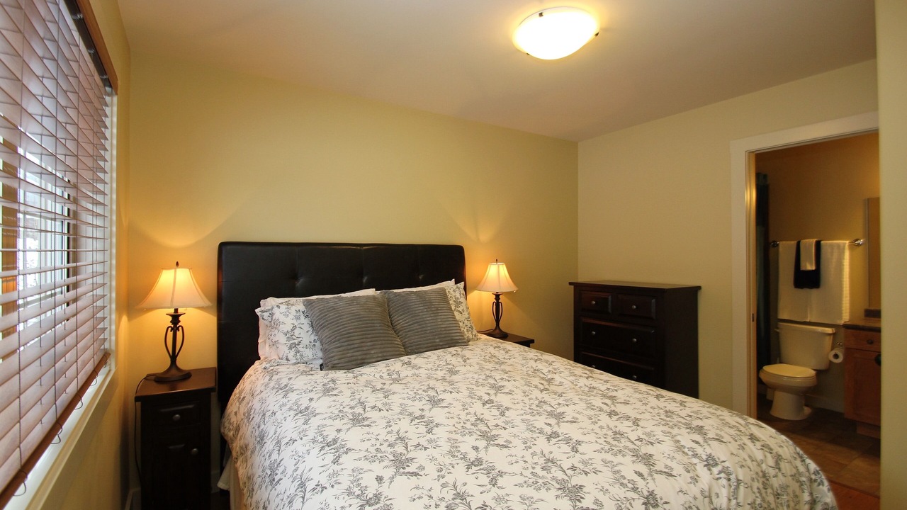 Photo of Bedroom in Golden