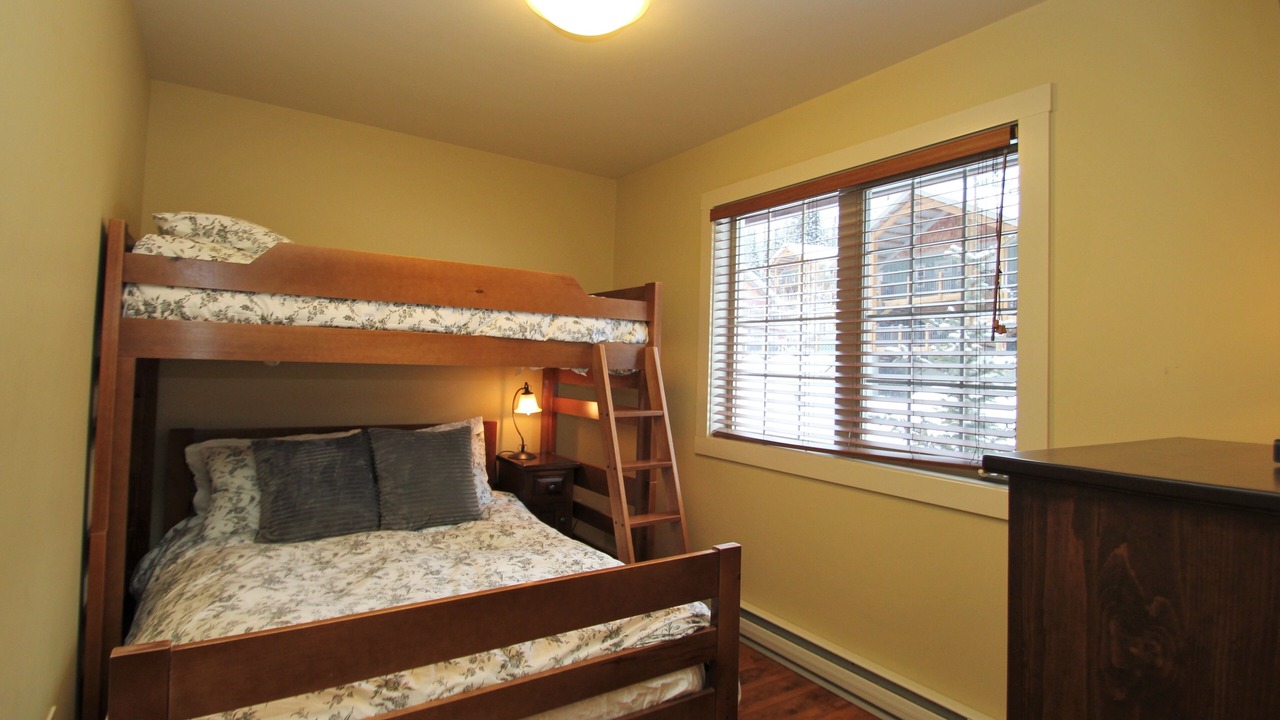 Photo of Bedroom in Golden