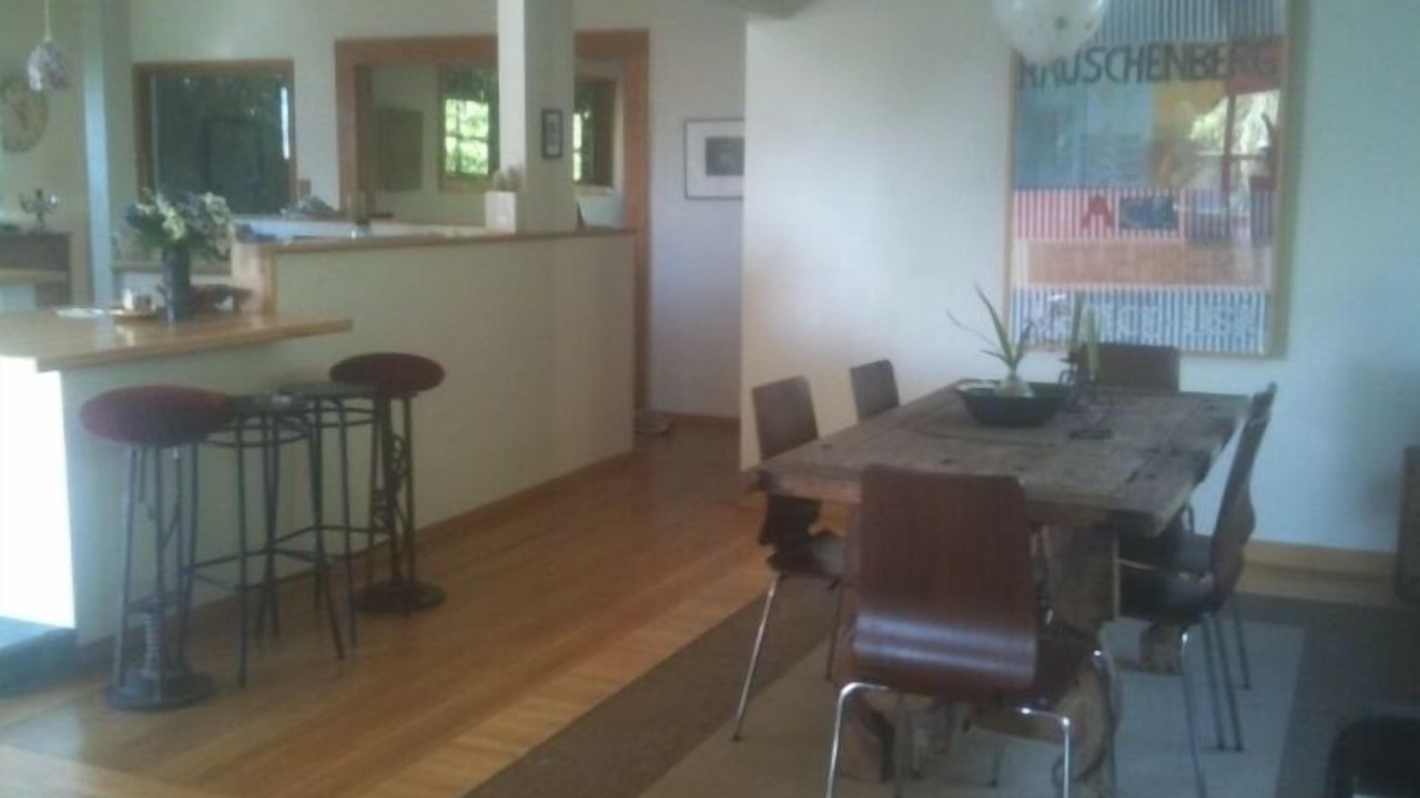Photo of Livingroom in West Vancouver