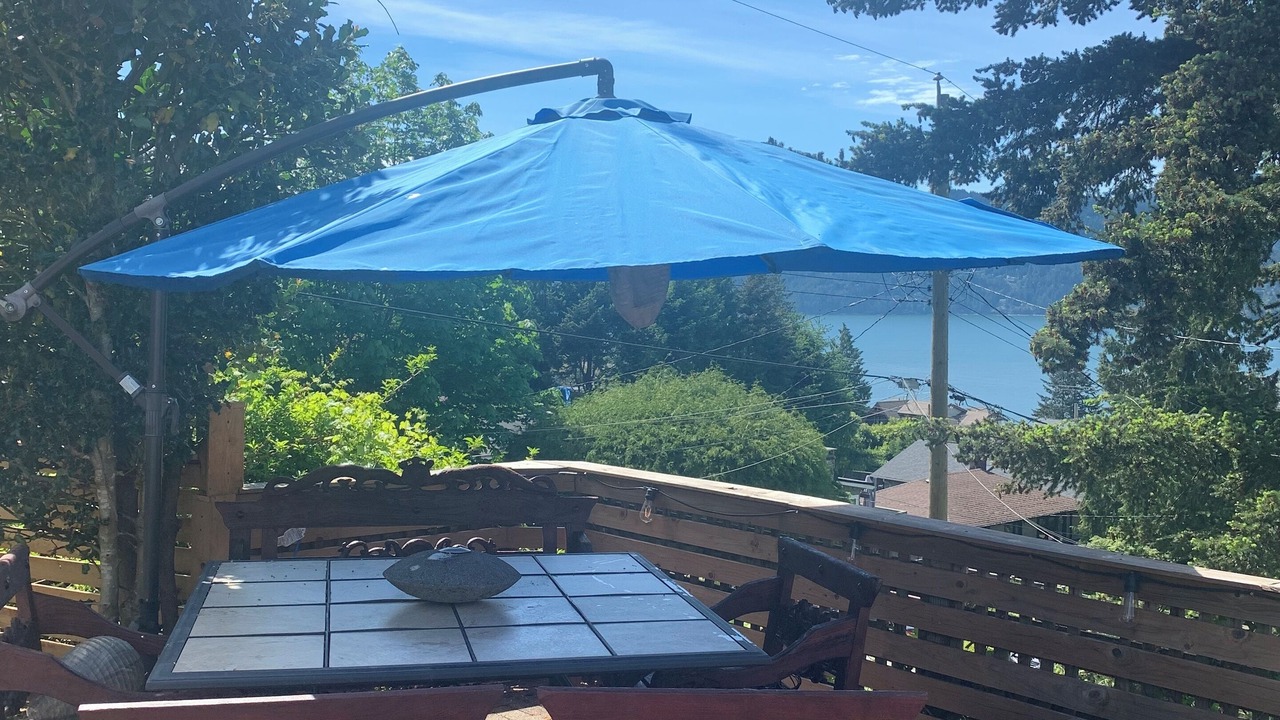 Photo of Others in West Vancouver