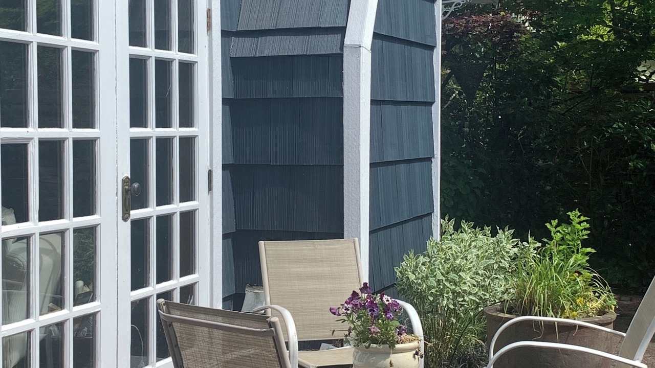Photo of Bedroom in West Vancouver