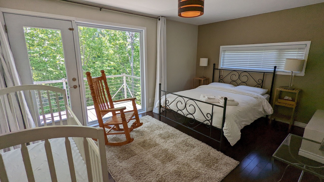 Photo of Bedroom in Petite-Riviere-Saint-Francois