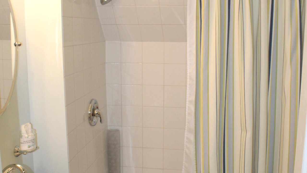 Photo of Bathroom in West Covehead