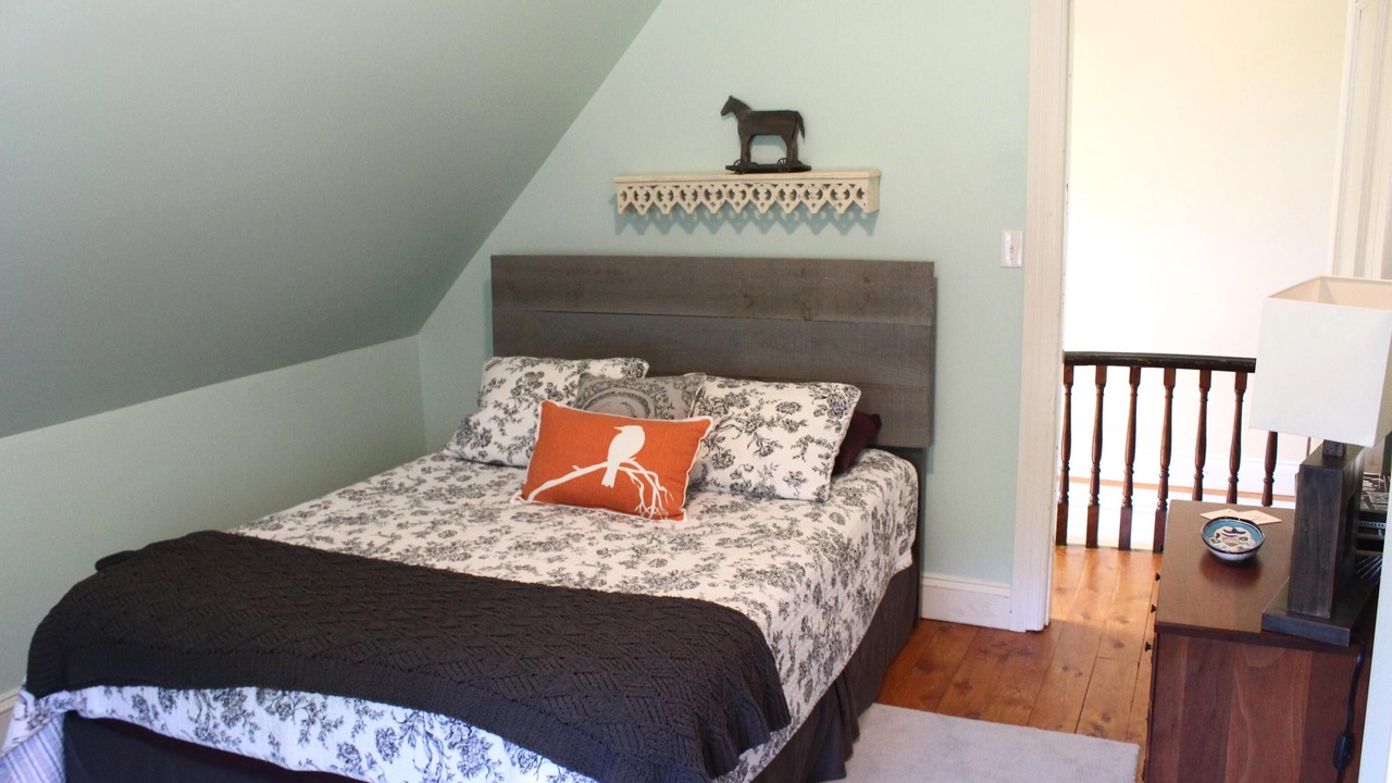 Photo of Bedroom in West Covehead
