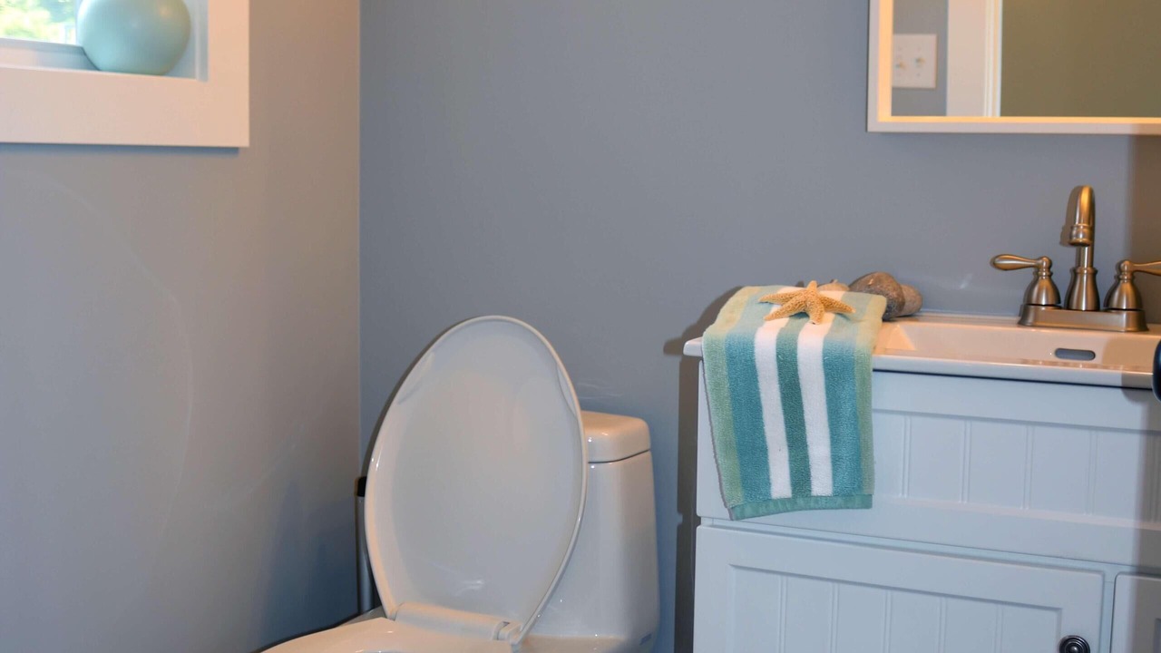 Photo of Bathroom in Green Gables