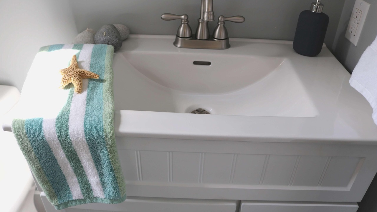 Photo of Bathroom in Green Gables