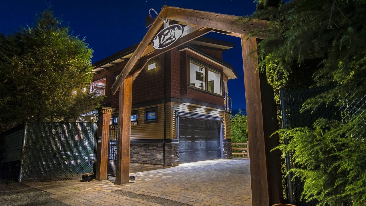 Photo of Outdoor in Harrison Hot Springs