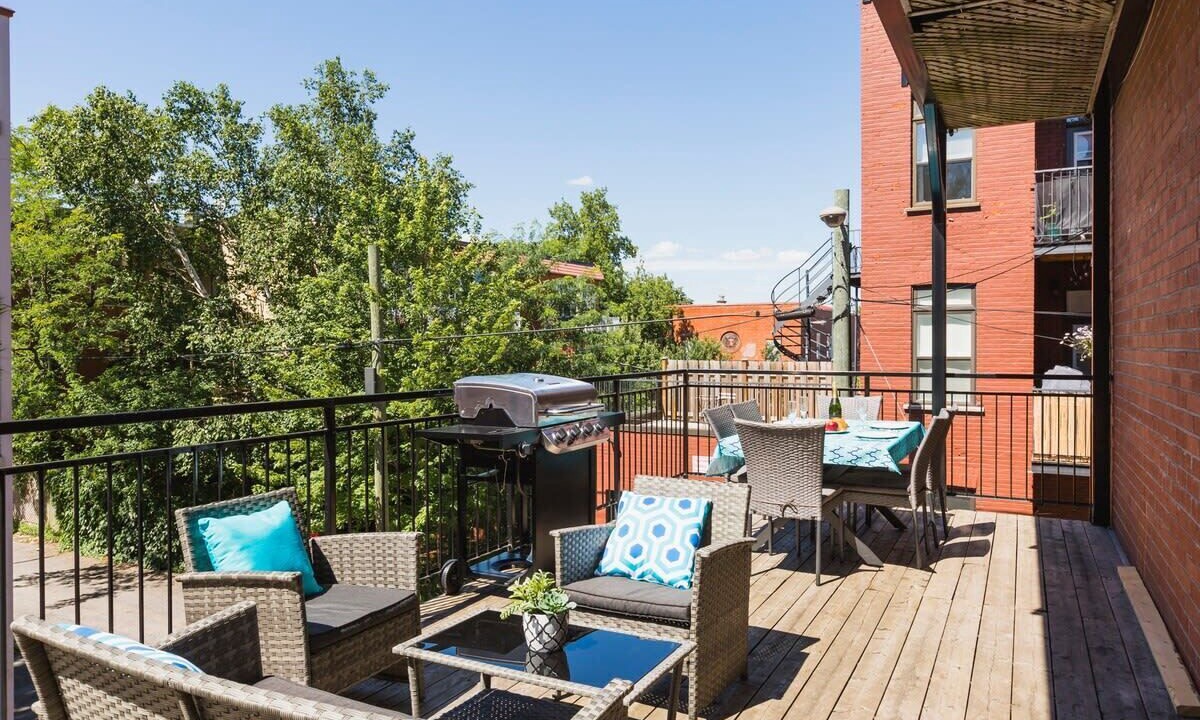 Photo of Outdoor in Mile End
