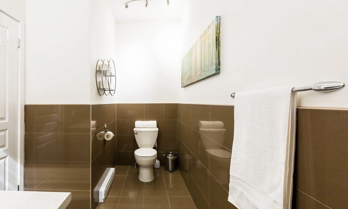 Photo of Bathroom in Mile End
