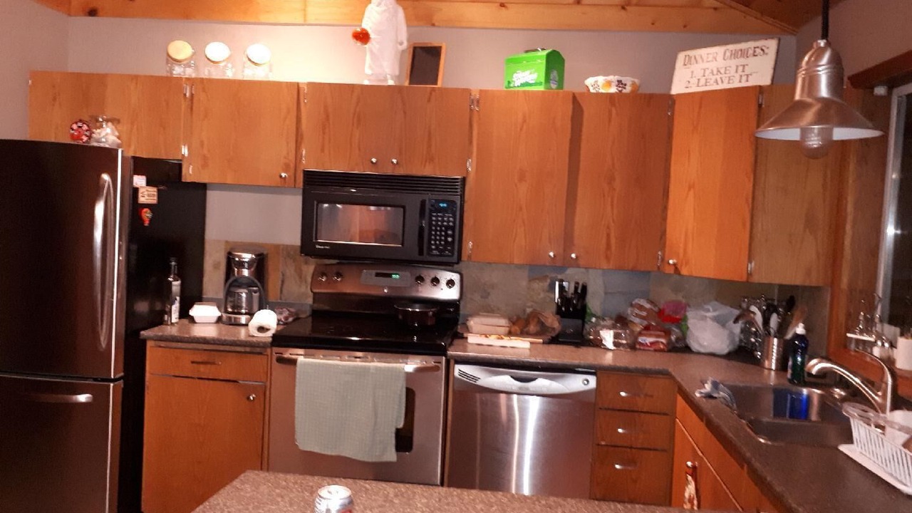 Photo of Kitchen in Okanagan-Similkameen