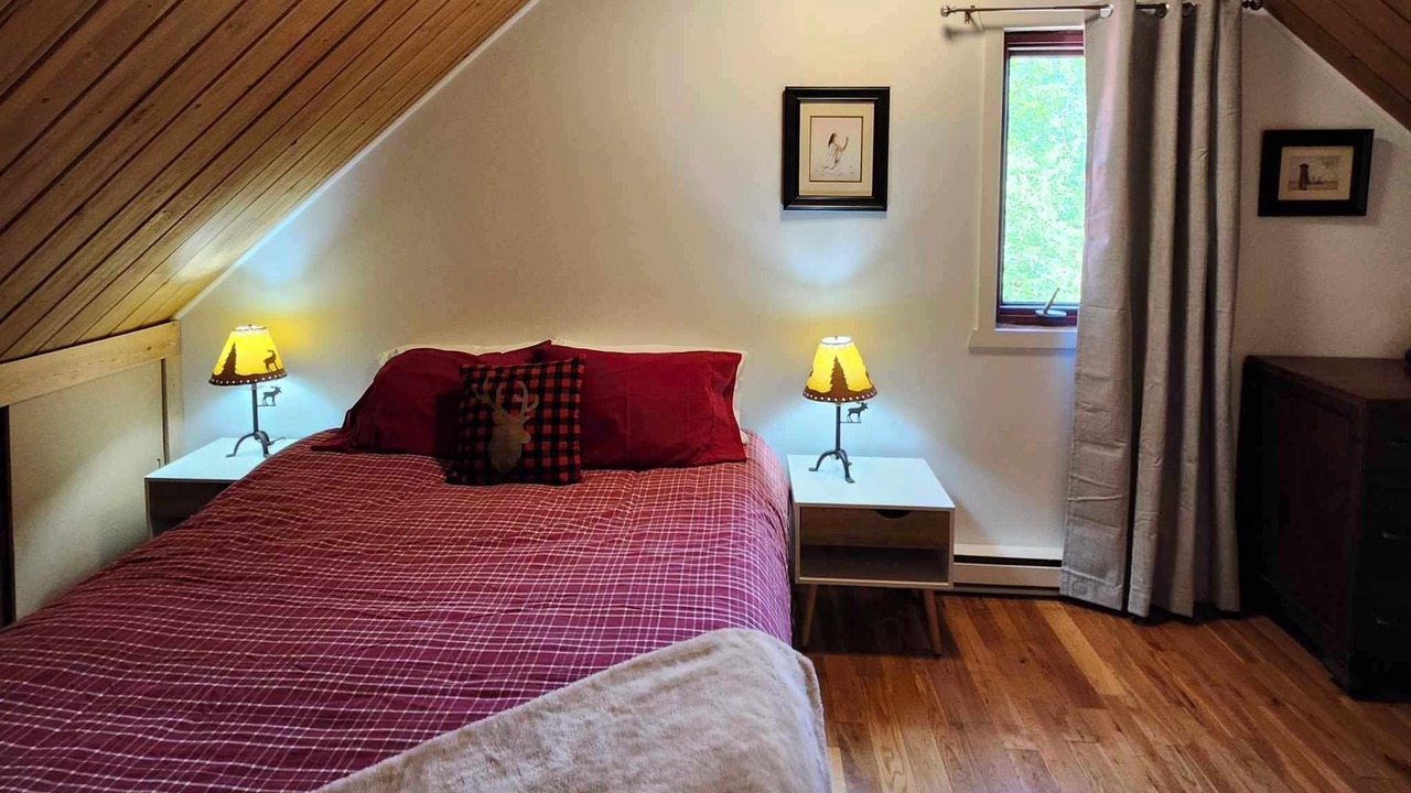 Photo of Bedroom in Saint-Michel-des-Saints