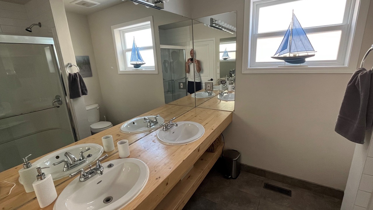 Photo of Bathroom in North End