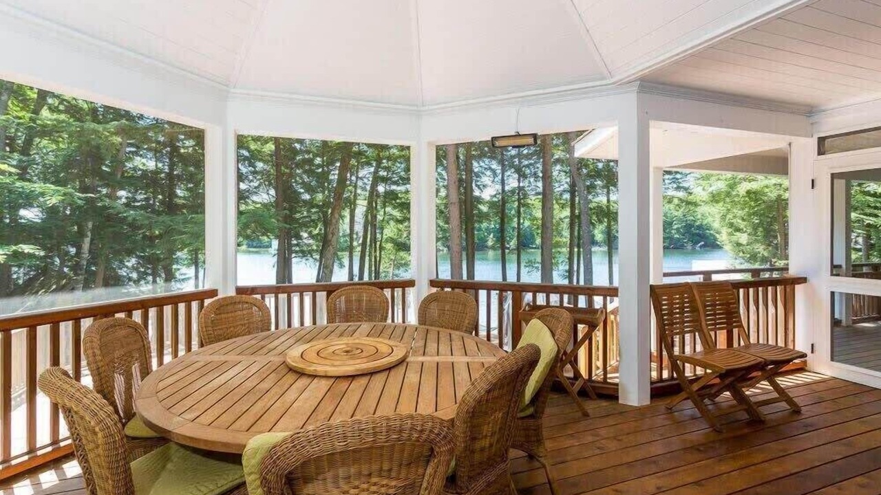 Photo of Bedroom in Muskoka Lakes