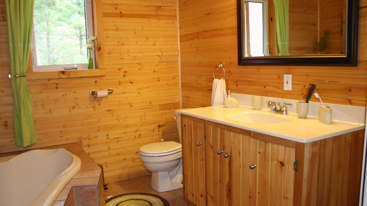 Photo of Bathroom in Queens