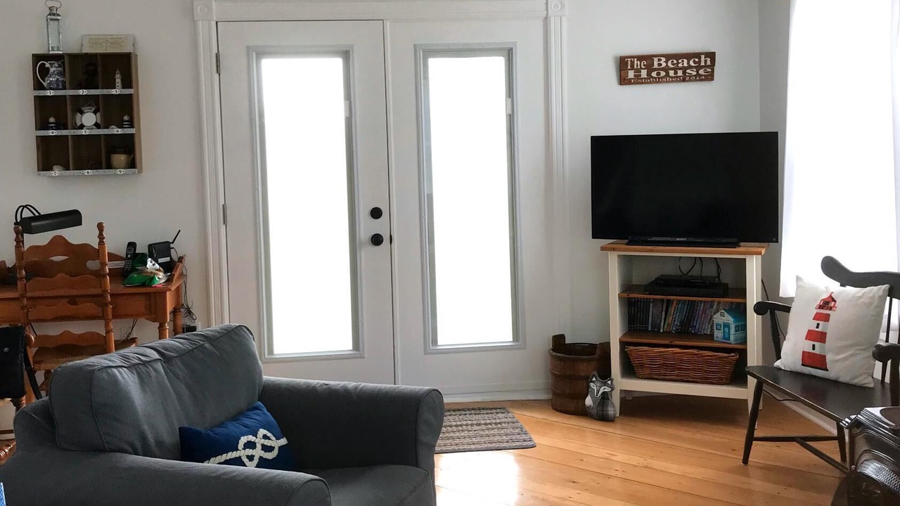 Photo of Livingroom in Fernwood