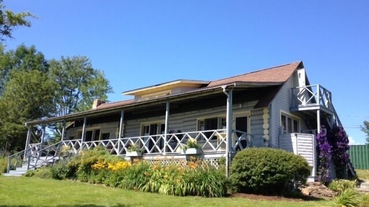 Photo of Others in Baddeck