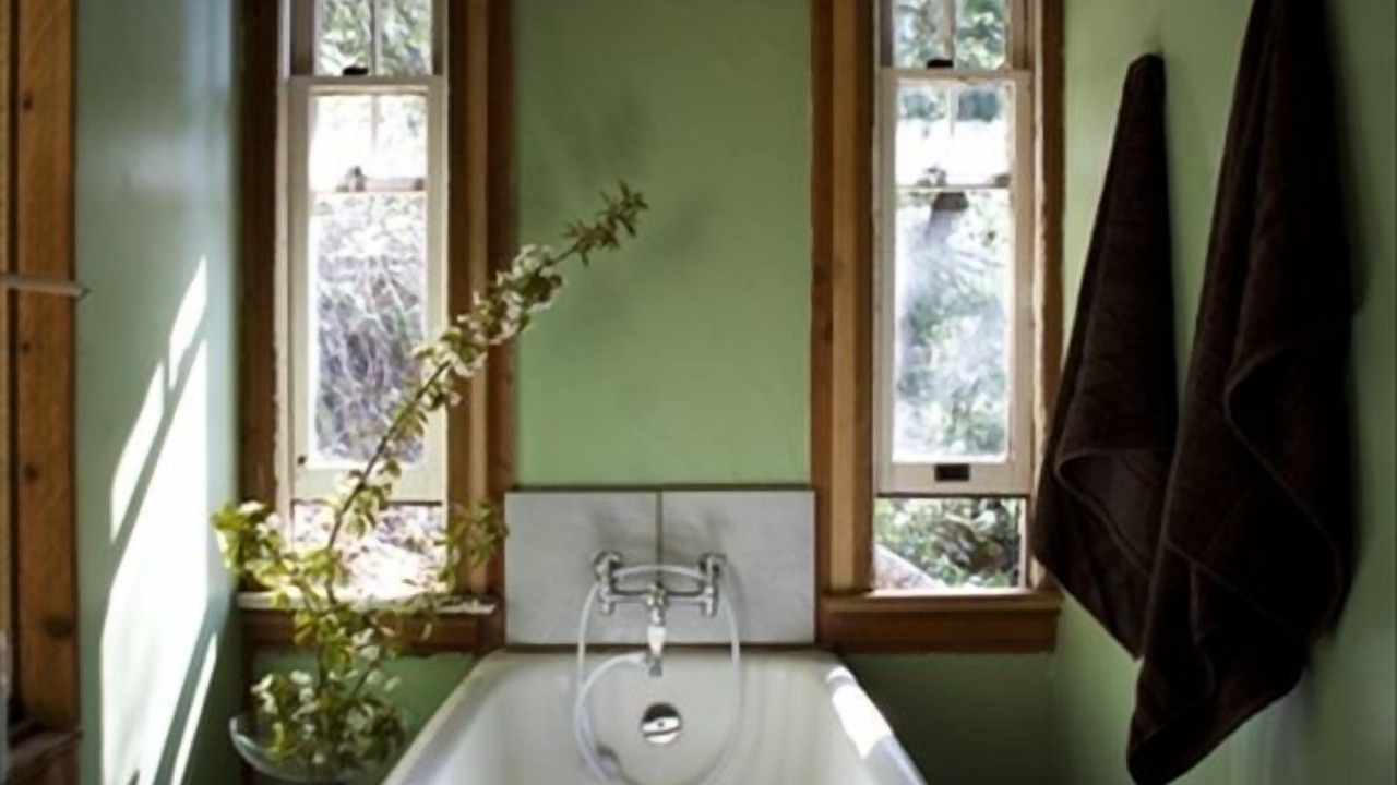 Photo of Bathroom in Salt Spring Island