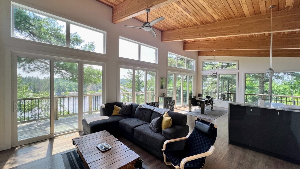 Photo of Livingroom in Kenora