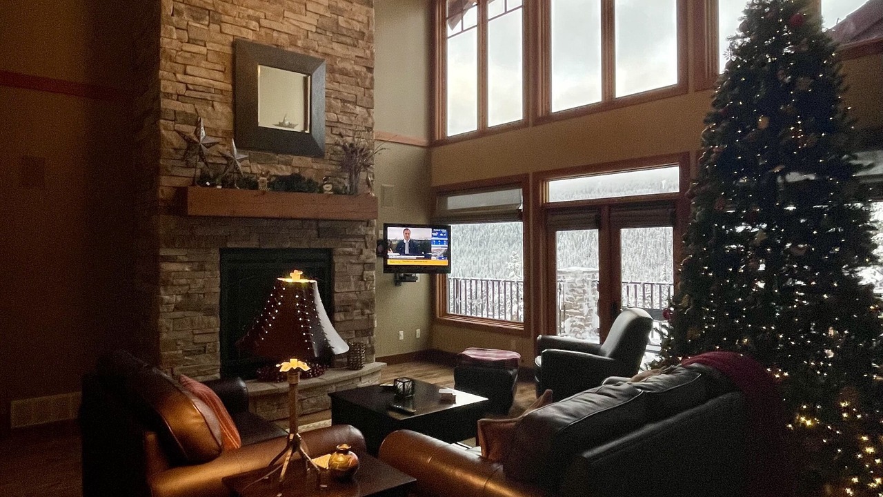 Photo of Livingroom in Sun Peaks