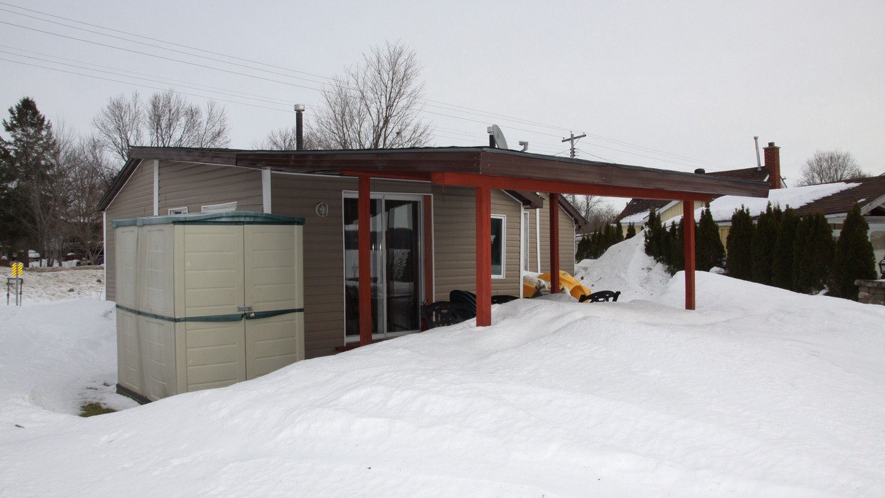 Photo of Outdoor in Springwater