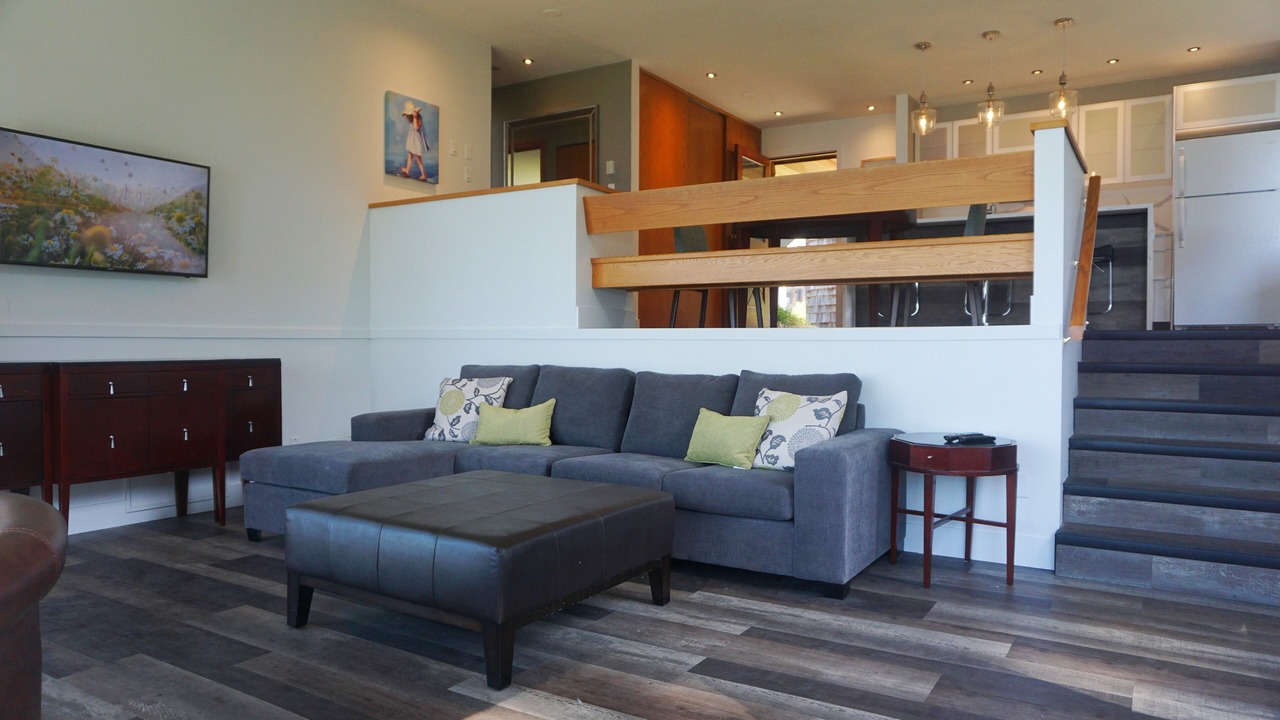 Photo of Livingroom in Otter Point