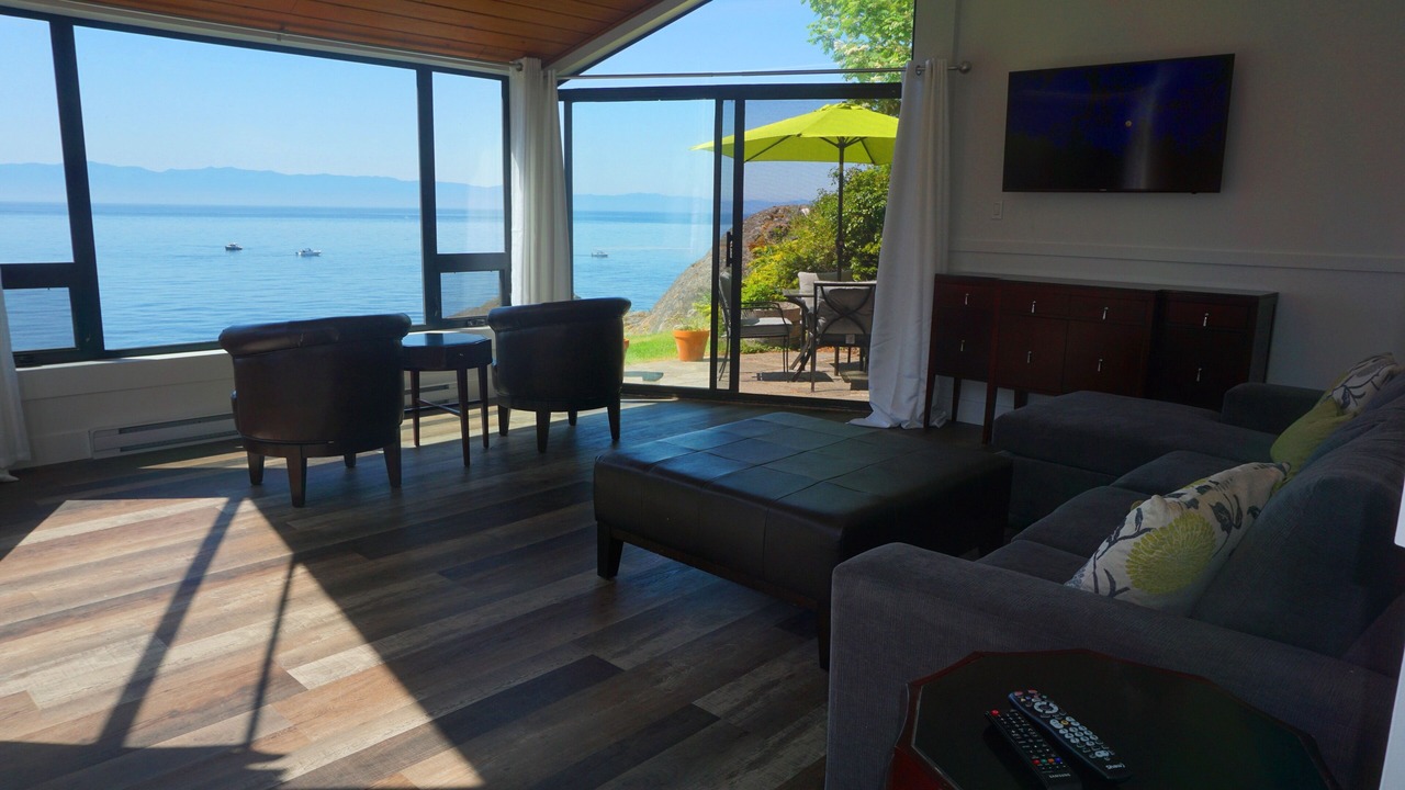 Photo of Livingroom in Otter Point