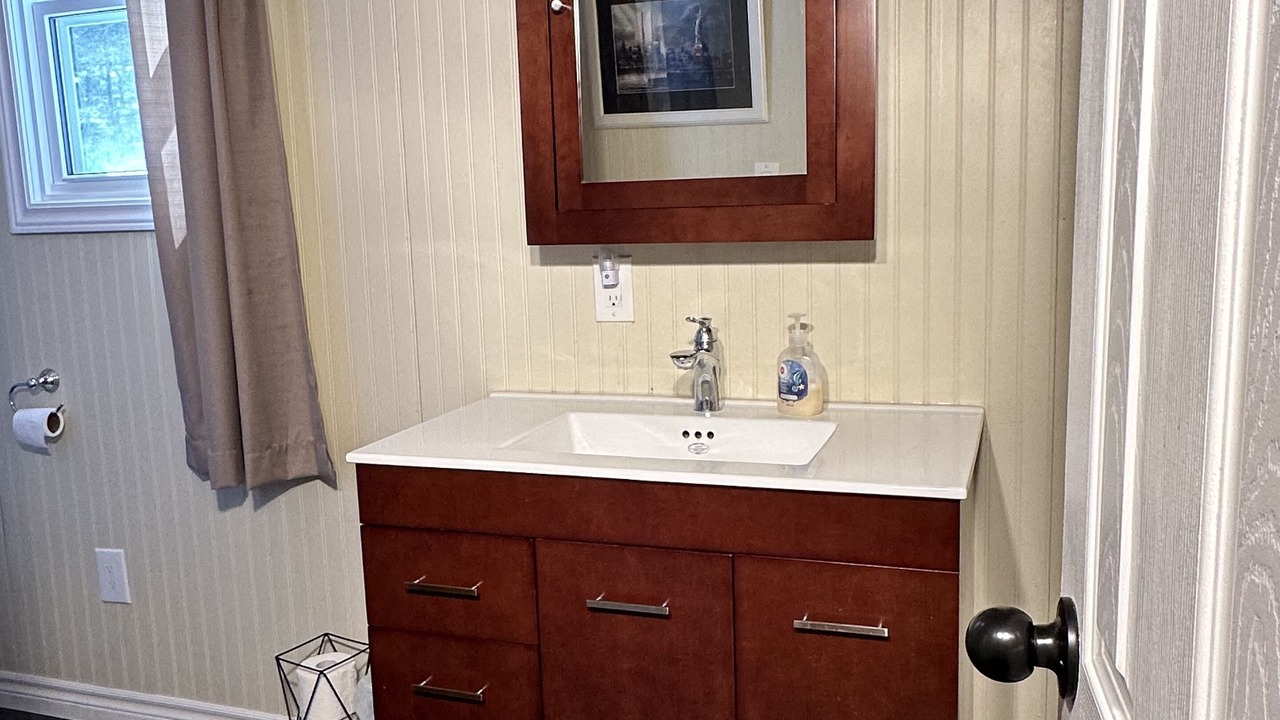 Photo of Bathroom in McMurrich/Monteith