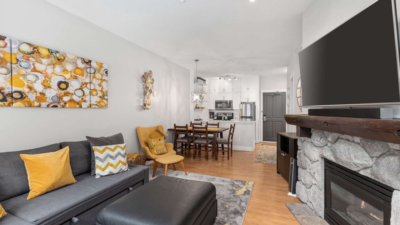 Photo of Livingroom in Blackcomb