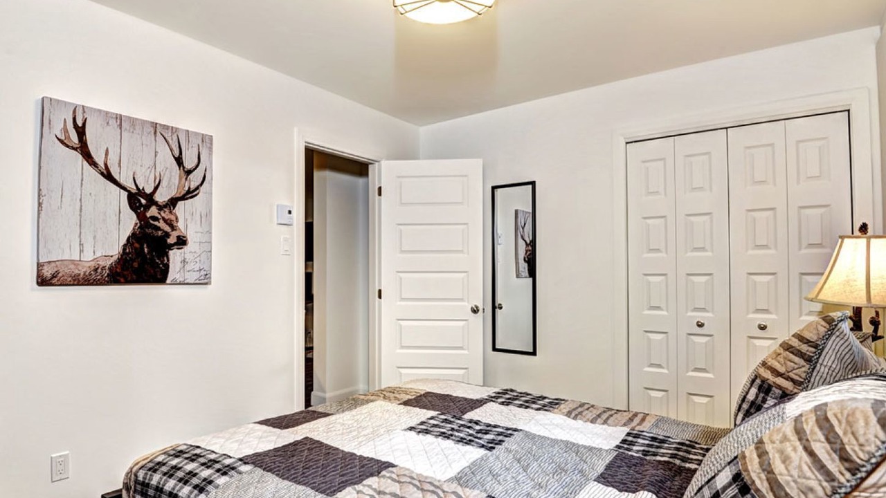 Photo of Bedroom in Stoneham