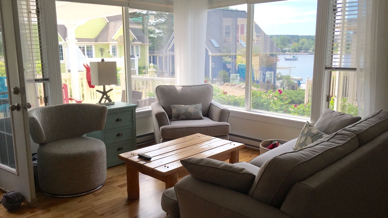 Photo of Livingroom in Hubbards